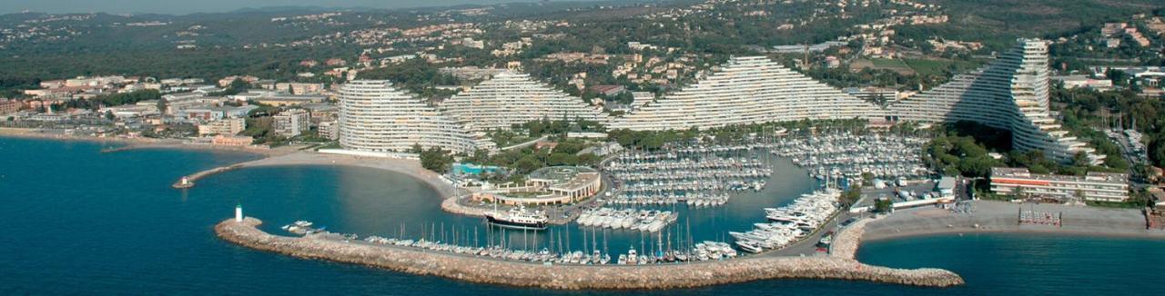 Superbe Appartement Front De Mer Villeneuve-Loubet Exterior photo